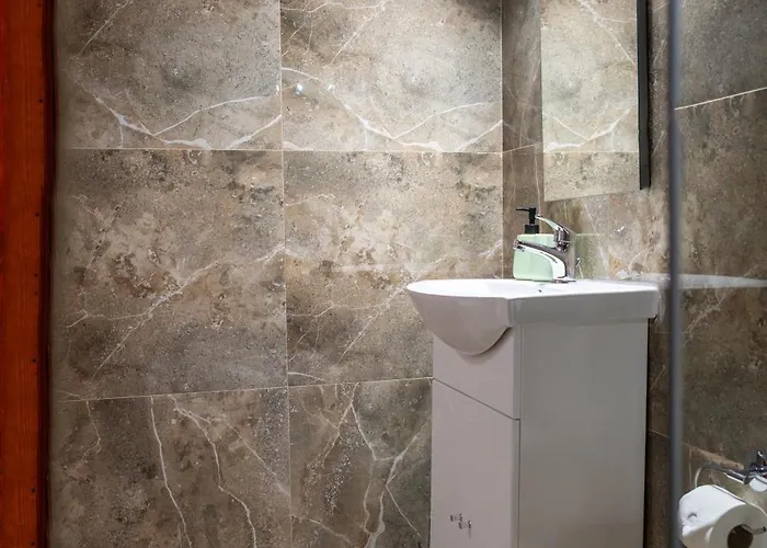 Ξενοδοχείο με διαμερίσματα Old Town Nest 3*