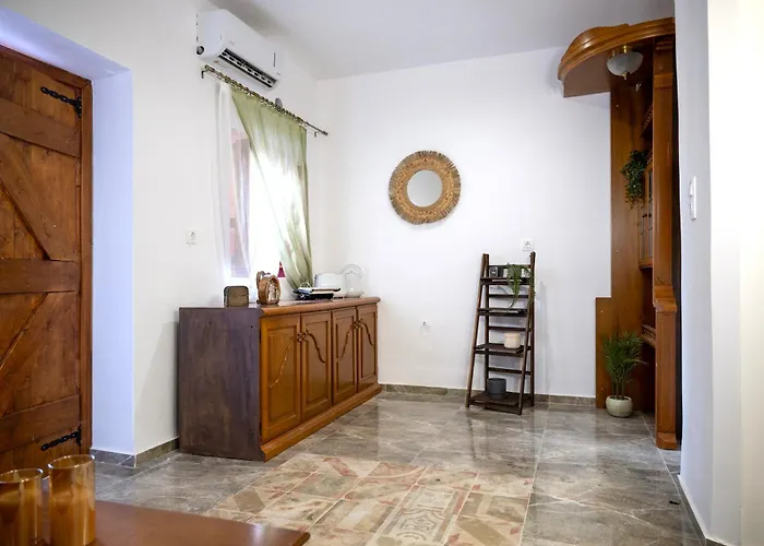 Old Town Nest 3* Rhodes City