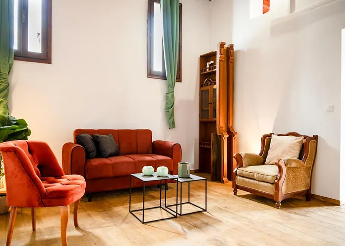 Old Town Nest Rhodes City