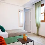 Old Town Nest 3*