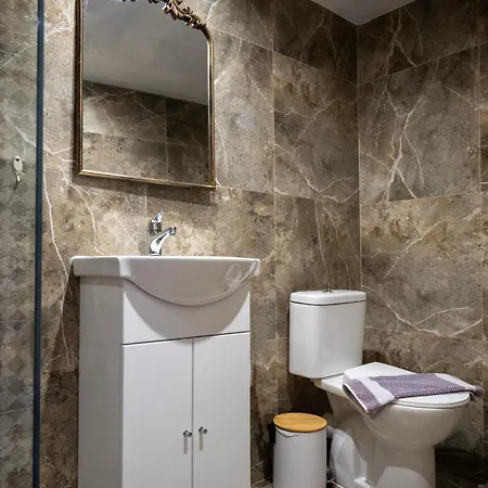 Old Town Nest עיר רודוס